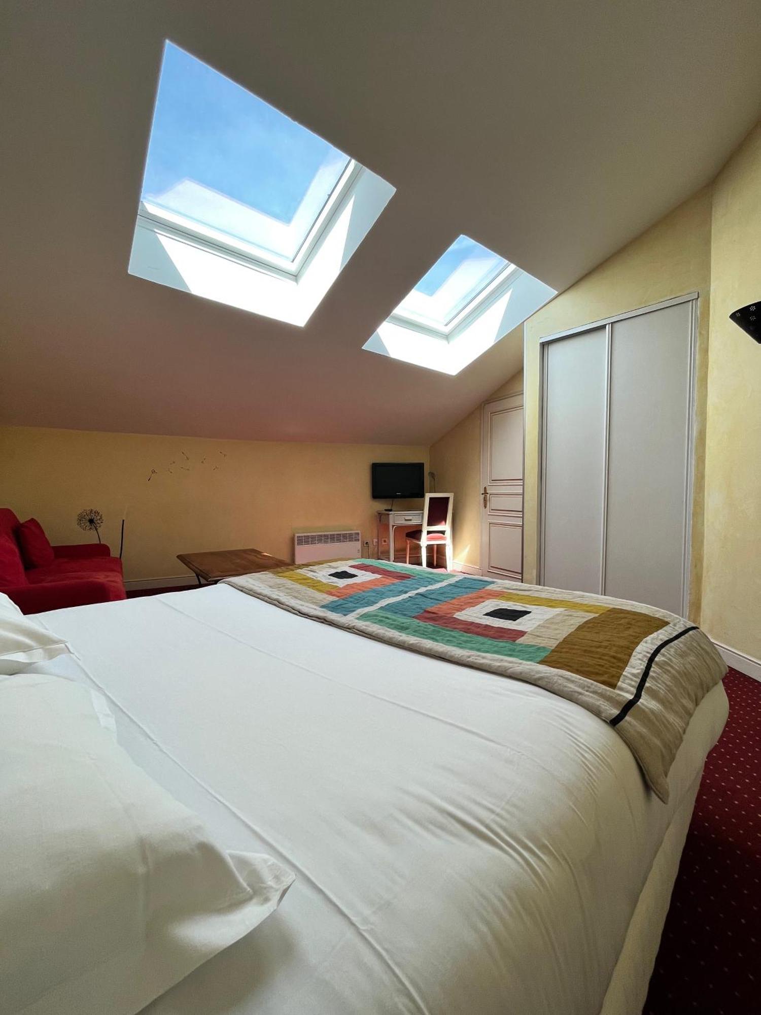 L'arena Hotel 3*