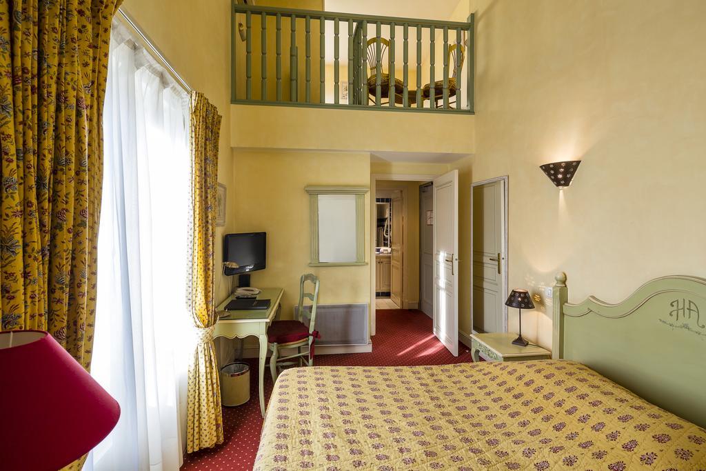 Hotel L'arena Fréjus